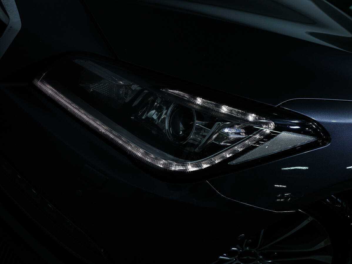 Hyundai Genesis 2014 года с пробегом. Фото: #22