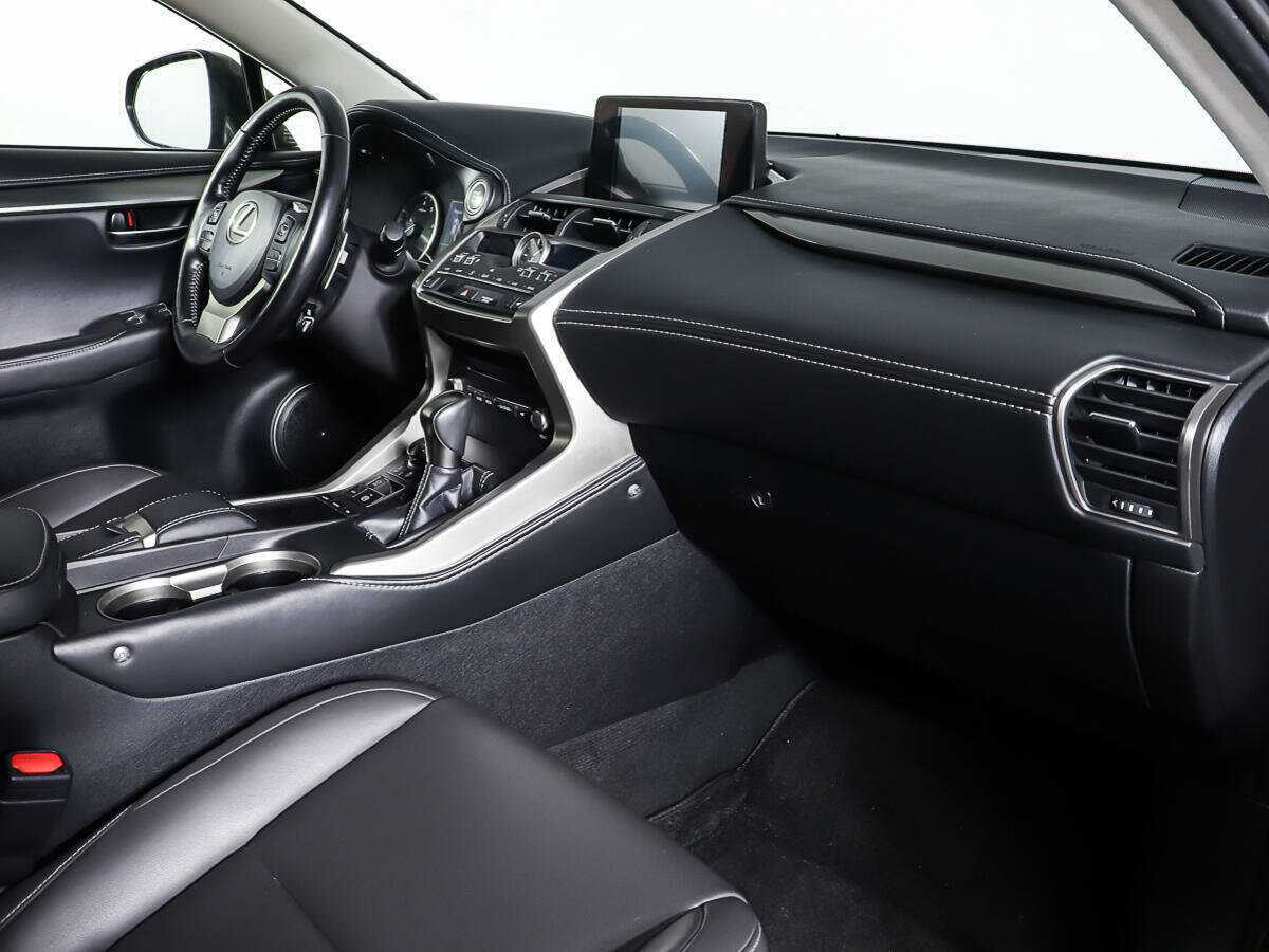 Lexus NX 2018 года с пробегом. Фото: #8