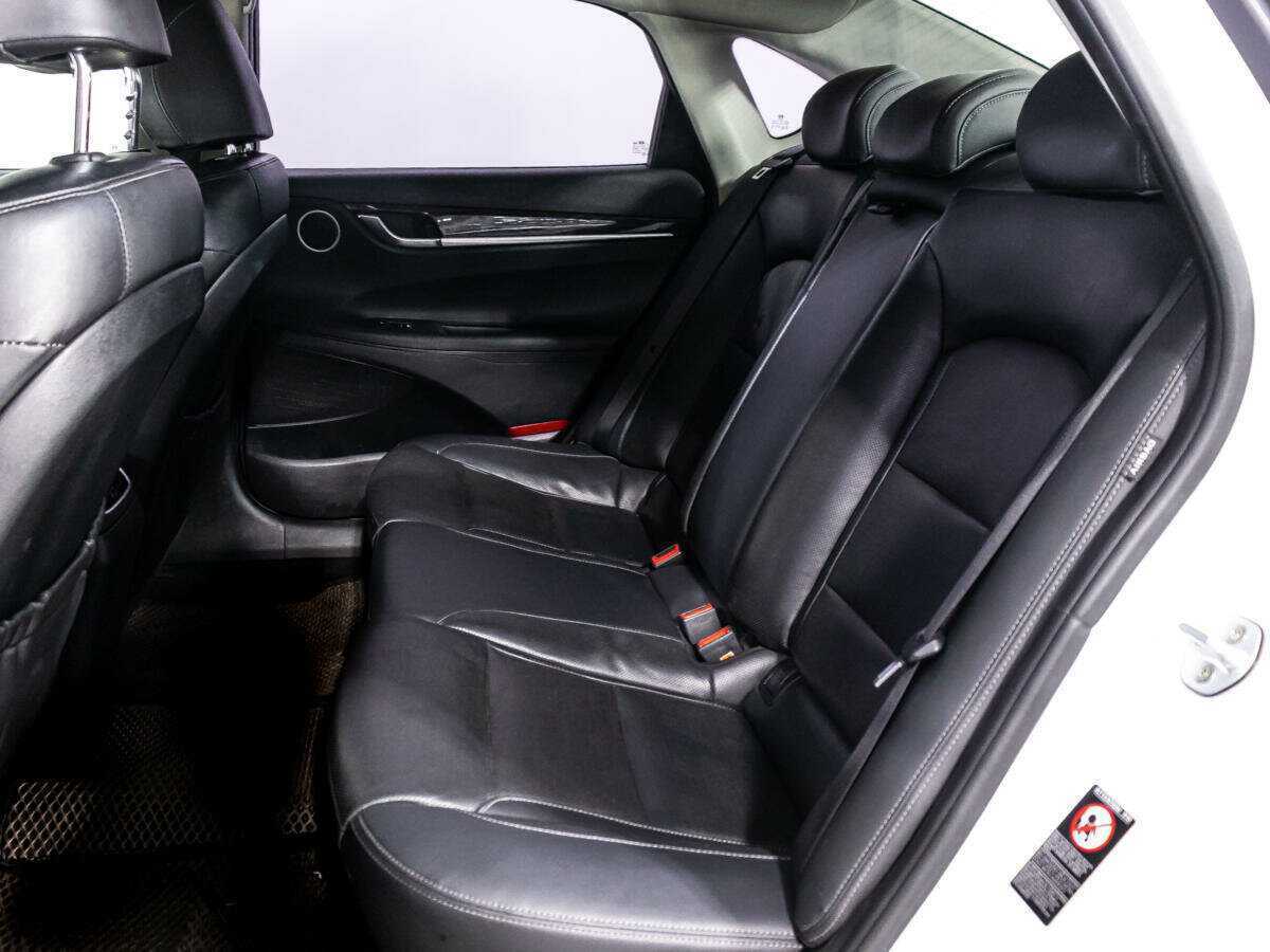 Hyundai Grandeur 2018 года с пробегом. Фото: #9