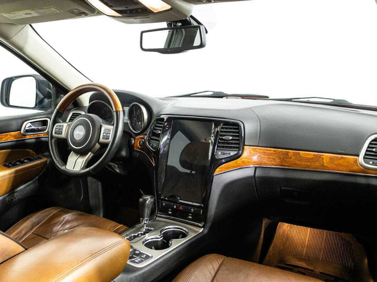 Jeep Grand Cherokee 2012 года с пробегом. Фото: #8