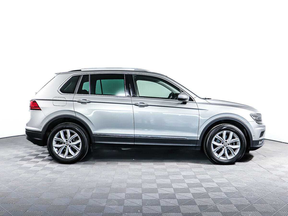 Volkswagen Tiguan 2018 года с пробегом. Фото: #3
