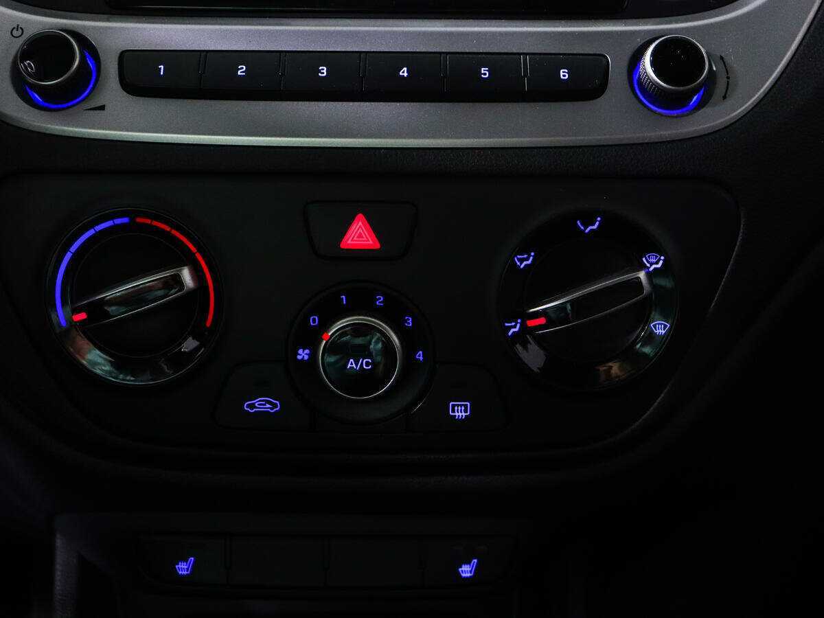 Б/У Хендай Солярис 2017 года. Фото: #12