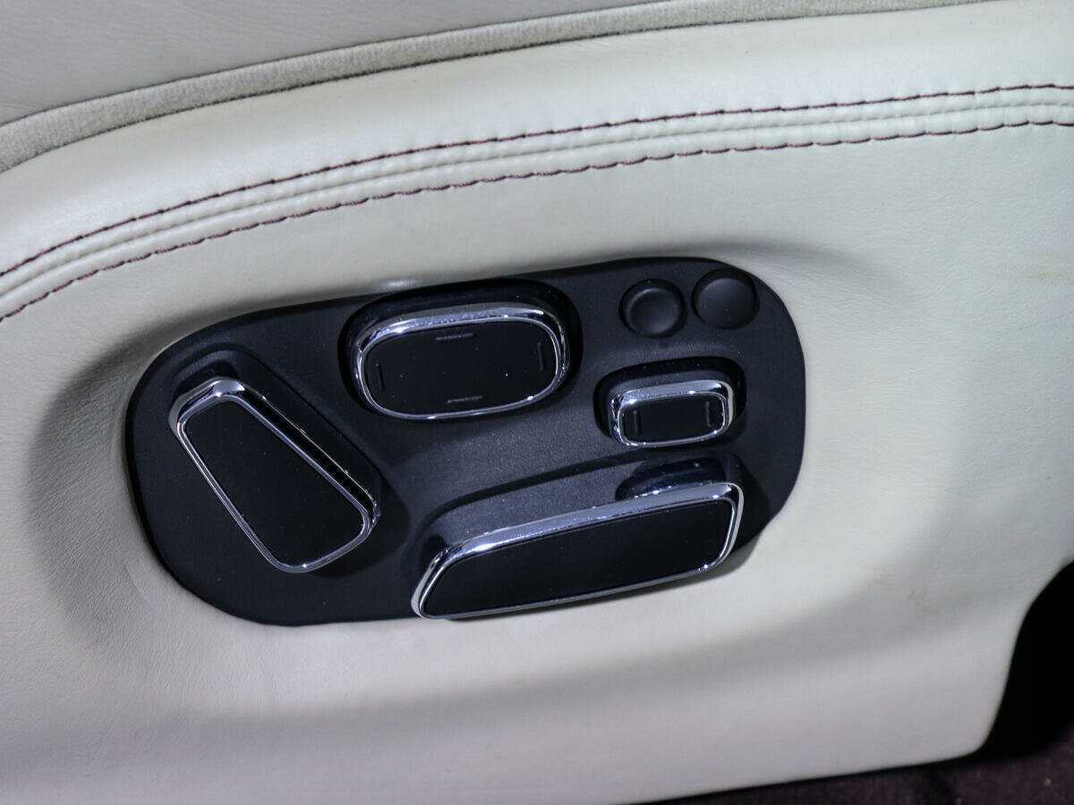 Jaguar XJ 2014 года с пробегом. Фото: #15