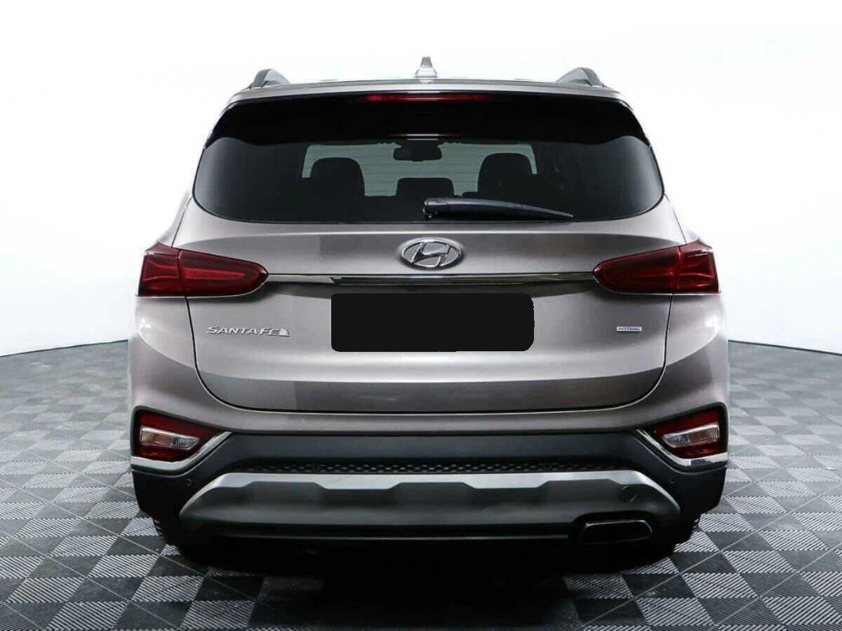 Hyundai Santa Fe 2019 года с пробегом. Фото: #5