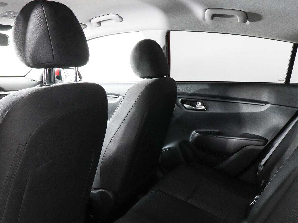 Б/У Киа Рио 2021 года. Фото: #11