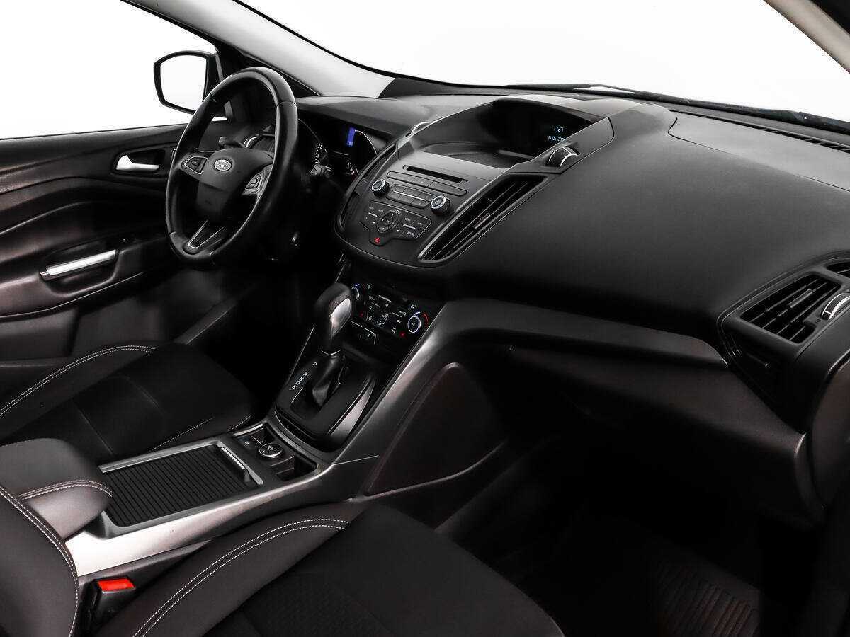 Б/У Форд Куга 2018 года. Фото: #11