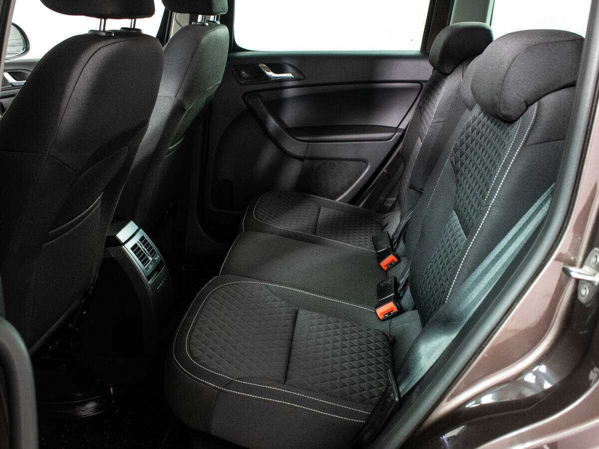 Б/У Шкода Йети 2017 года. Фото: #5