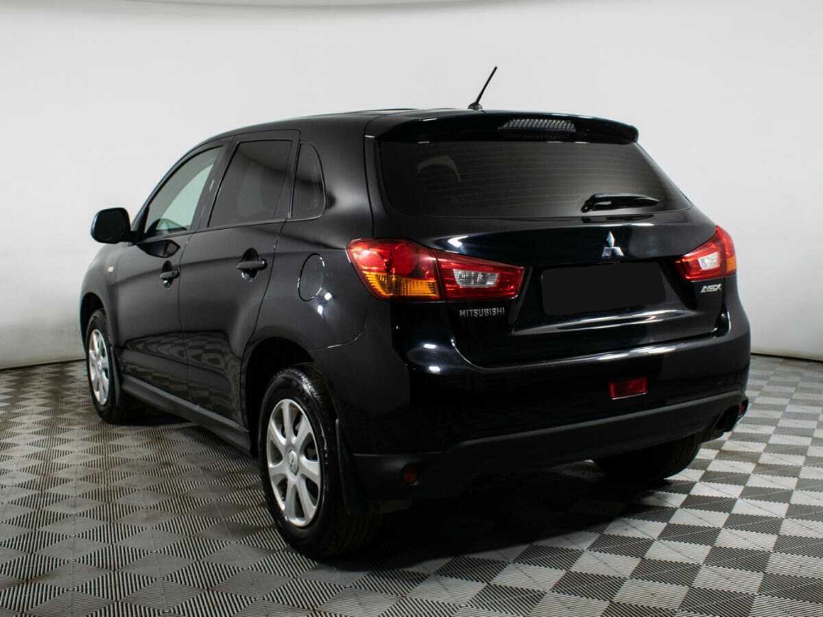Б/У Митсубиши АС-Икс 2014 года. Фото: #6