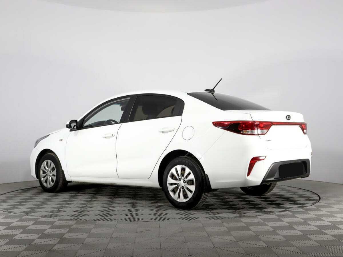 Б/У Киа Рио 2017 года. Фото: #6