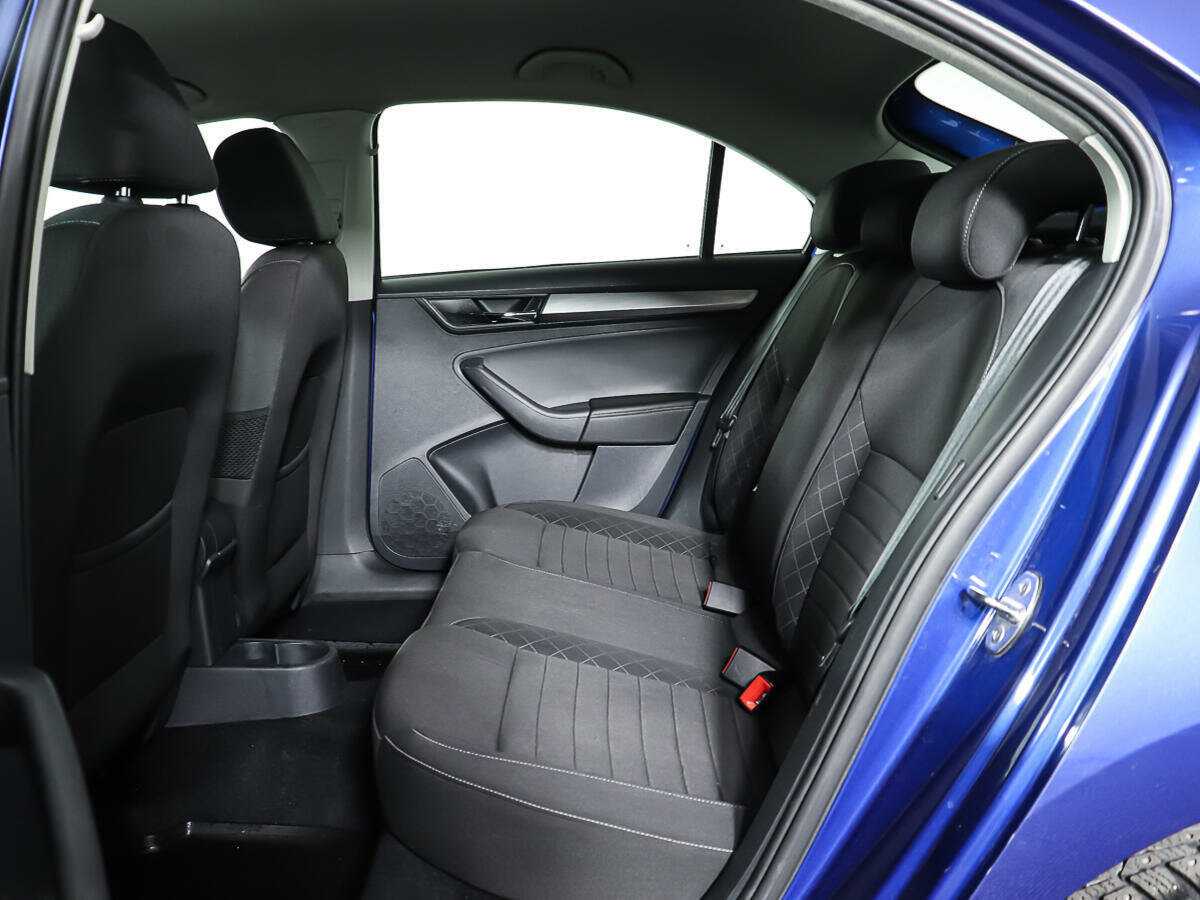 Б/У Шкода Рапид 2017 года. Фото: #9