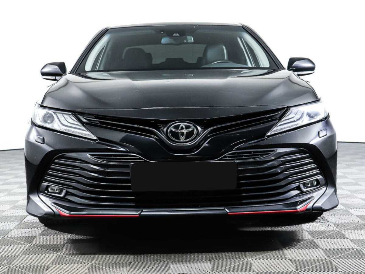 Toyota Camry 2020 года с пробегом. Фото: #1