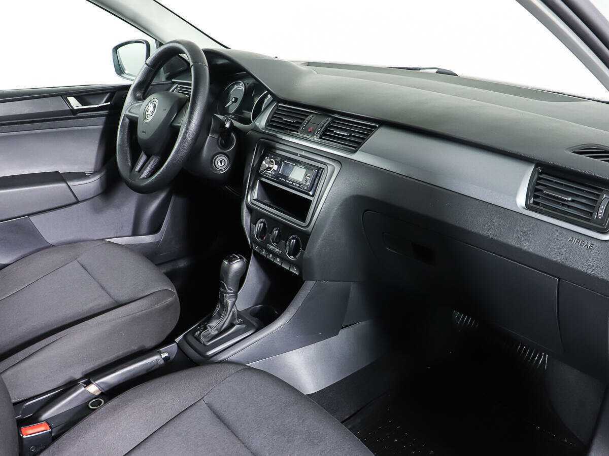 Б/У Шкода Рапид 2019 года. Фото: #8