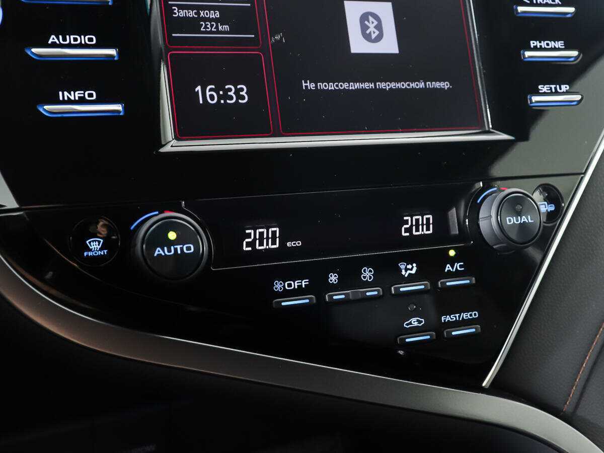 Toyota Camry 2020 года с пробегом. Фото: #17