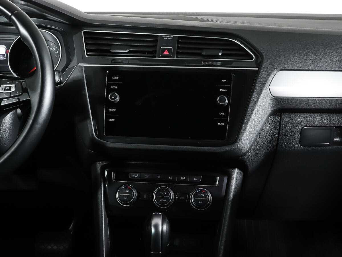 Volkswagen Tiguan 2018 года с пробегом. Фото: #10
