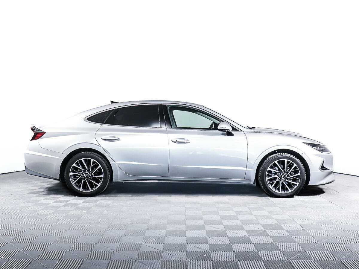 Hyundai Sonata 2021 года с пробегом. Фото: #3