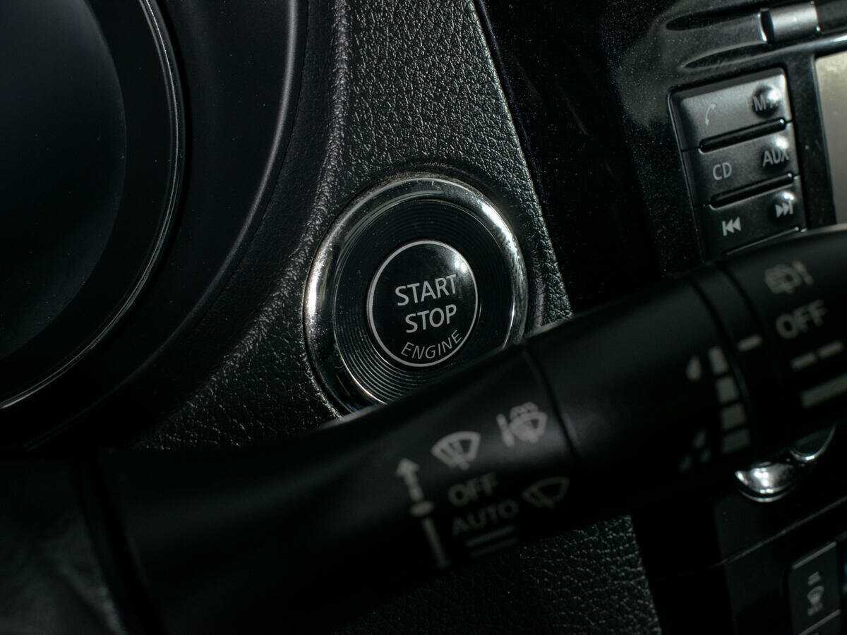 Б/У Ниссан Икс-Трейл 2016 года. Фото: #17