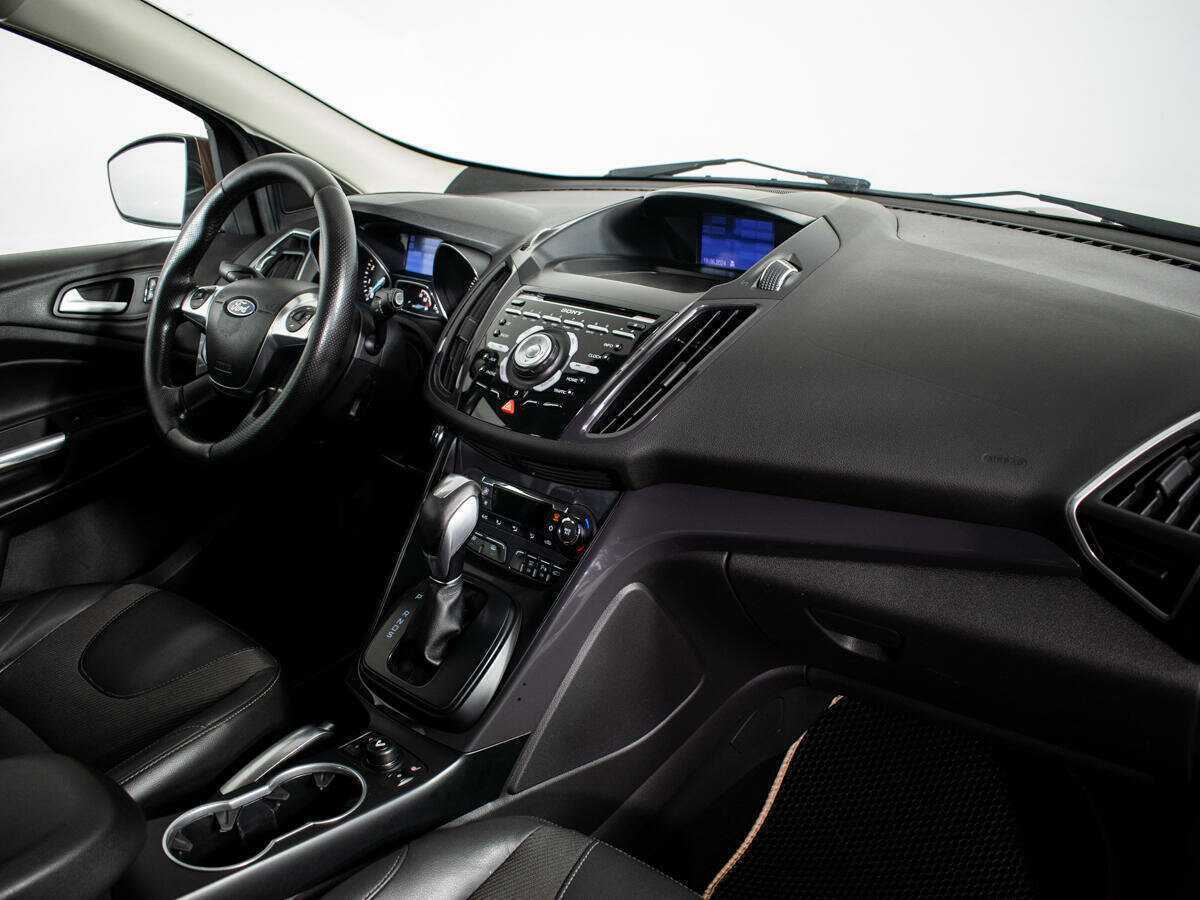 Б/У Форд Куга 2013 года. Фото: #7