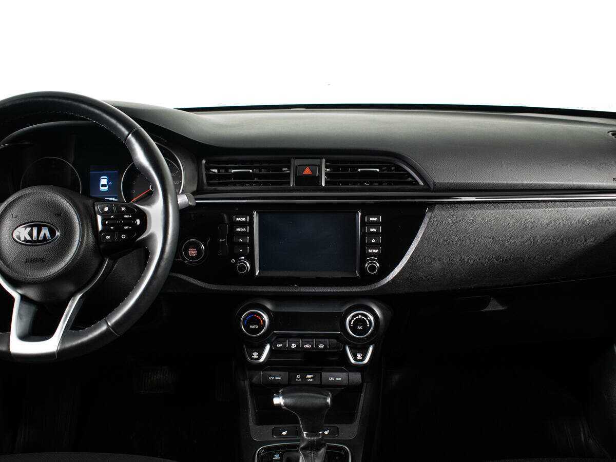 Б/У Киа Рио 2017 года. Фото: #8