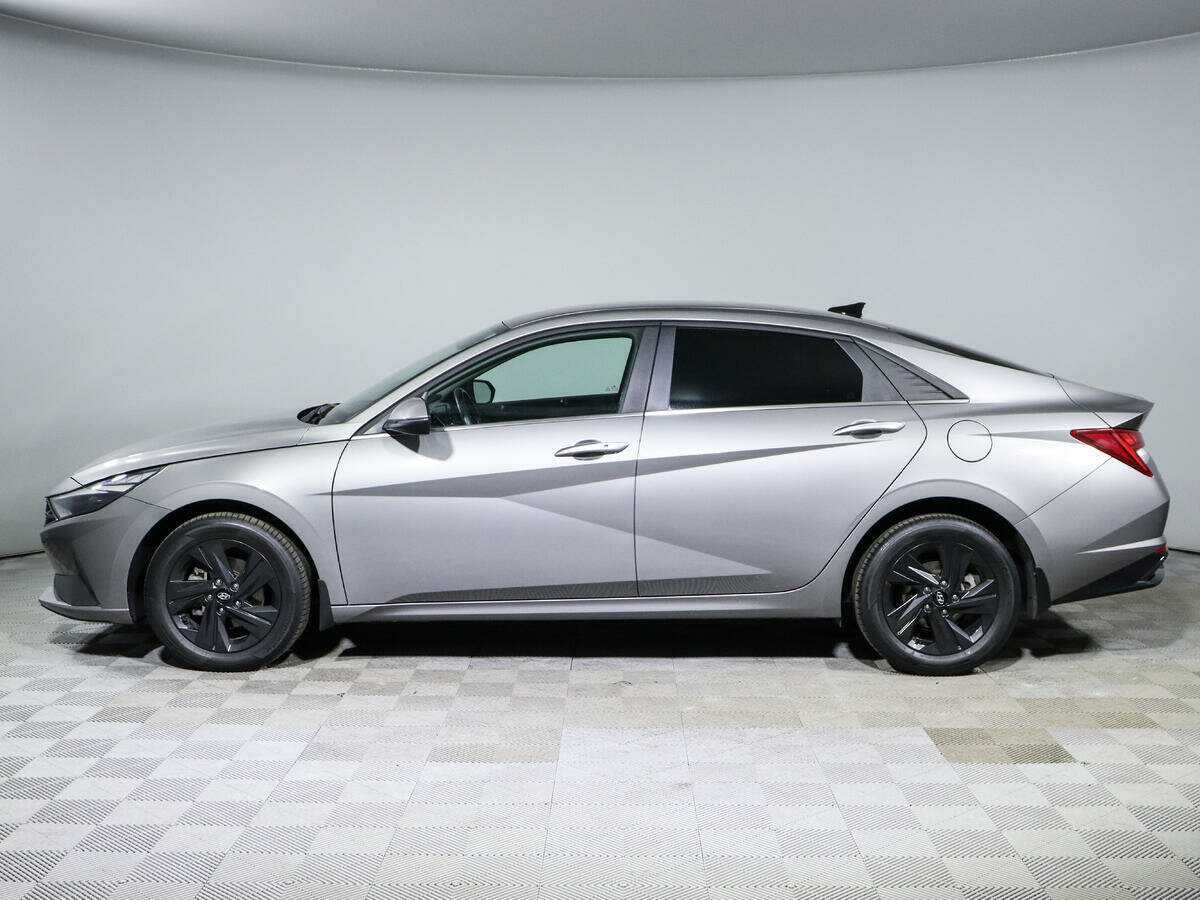 Hyundai Elantra 2022 года с пробегом. Фото: #7