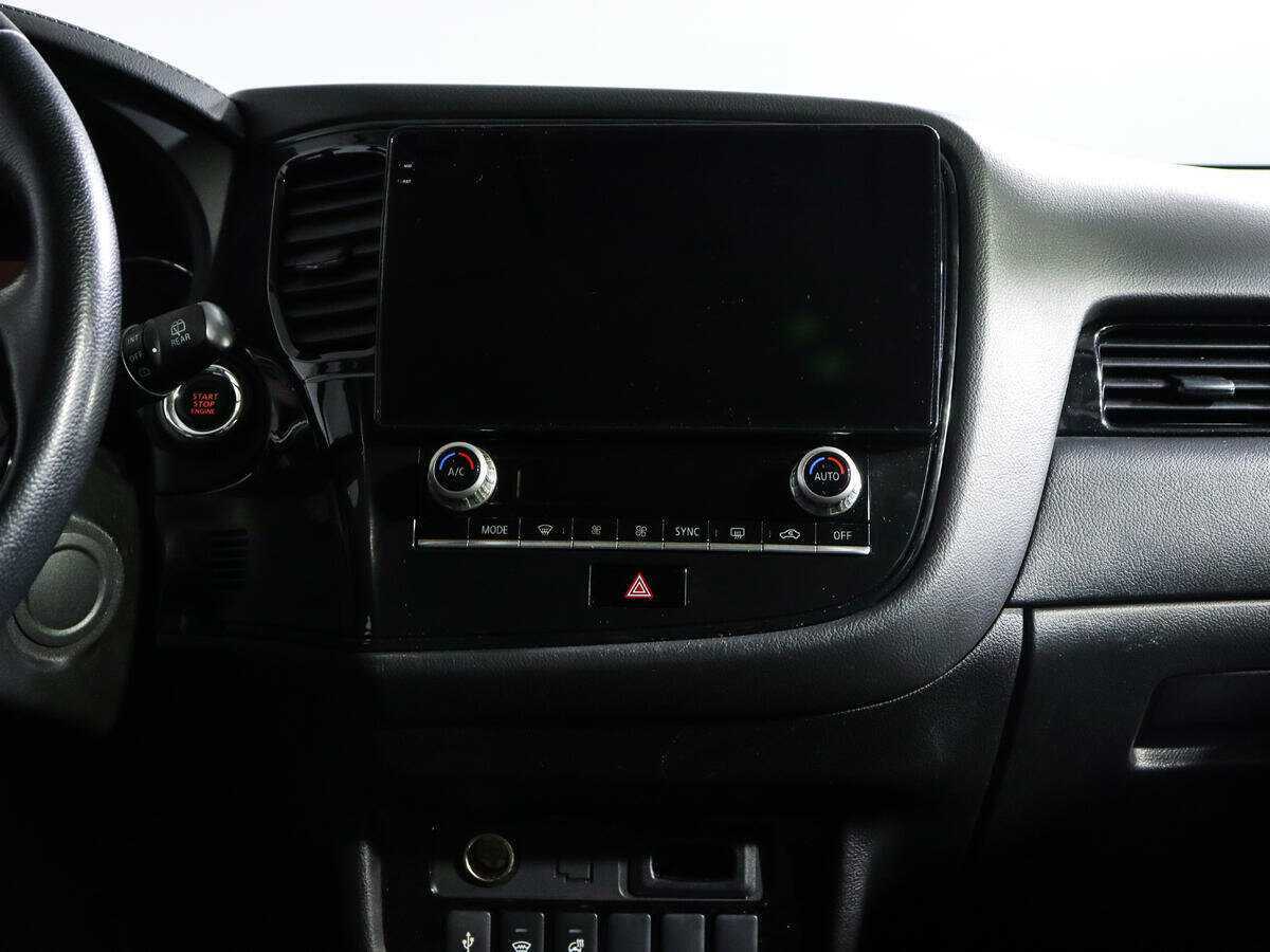 Mitsubishi Outlander 2021 года с пробегом. Фото: #10