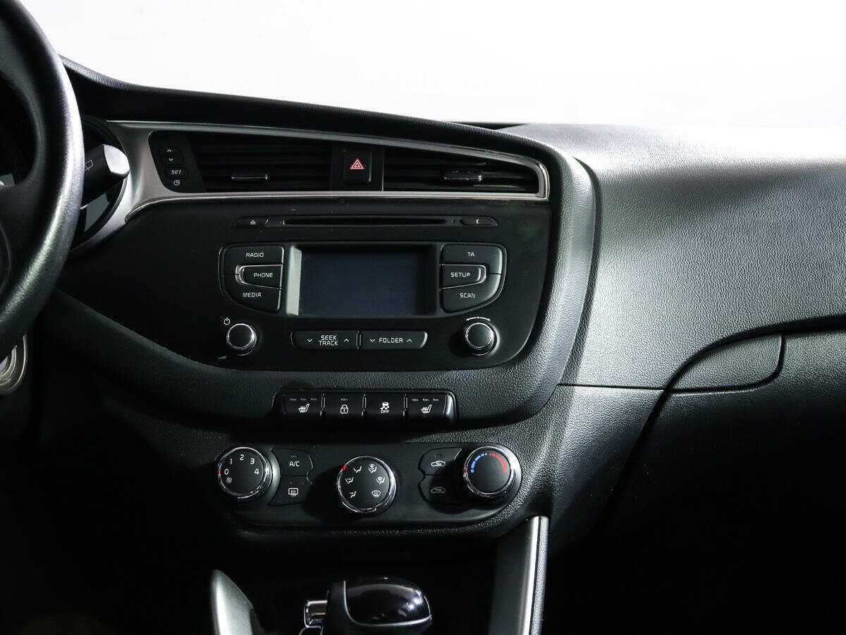 Б/У Киа Сид 2016 года. Фото: #12