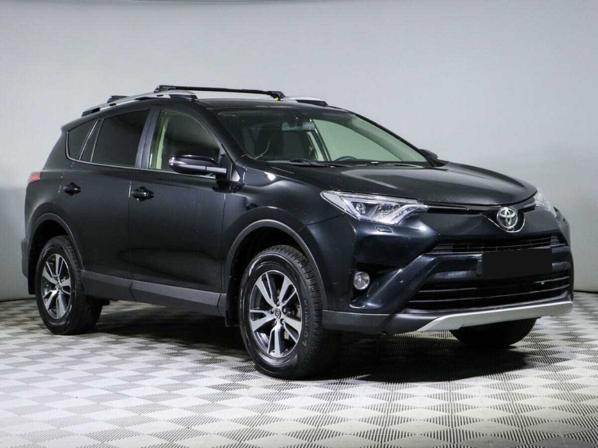 Toyota RAV4 2015 года с пробегом. Фото: #2