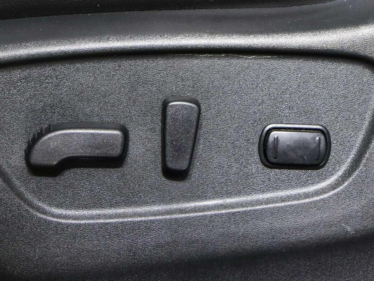 Б/У Ниссан Икс-Трейл 2015 года. Фото: #18