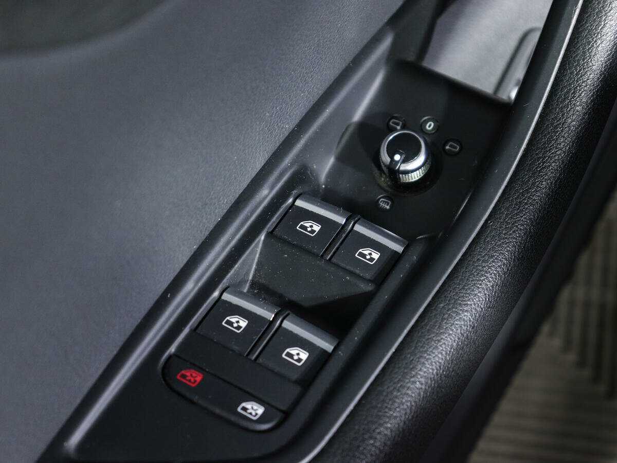 Audi A4 2017 года с пробегом. Фото: #13