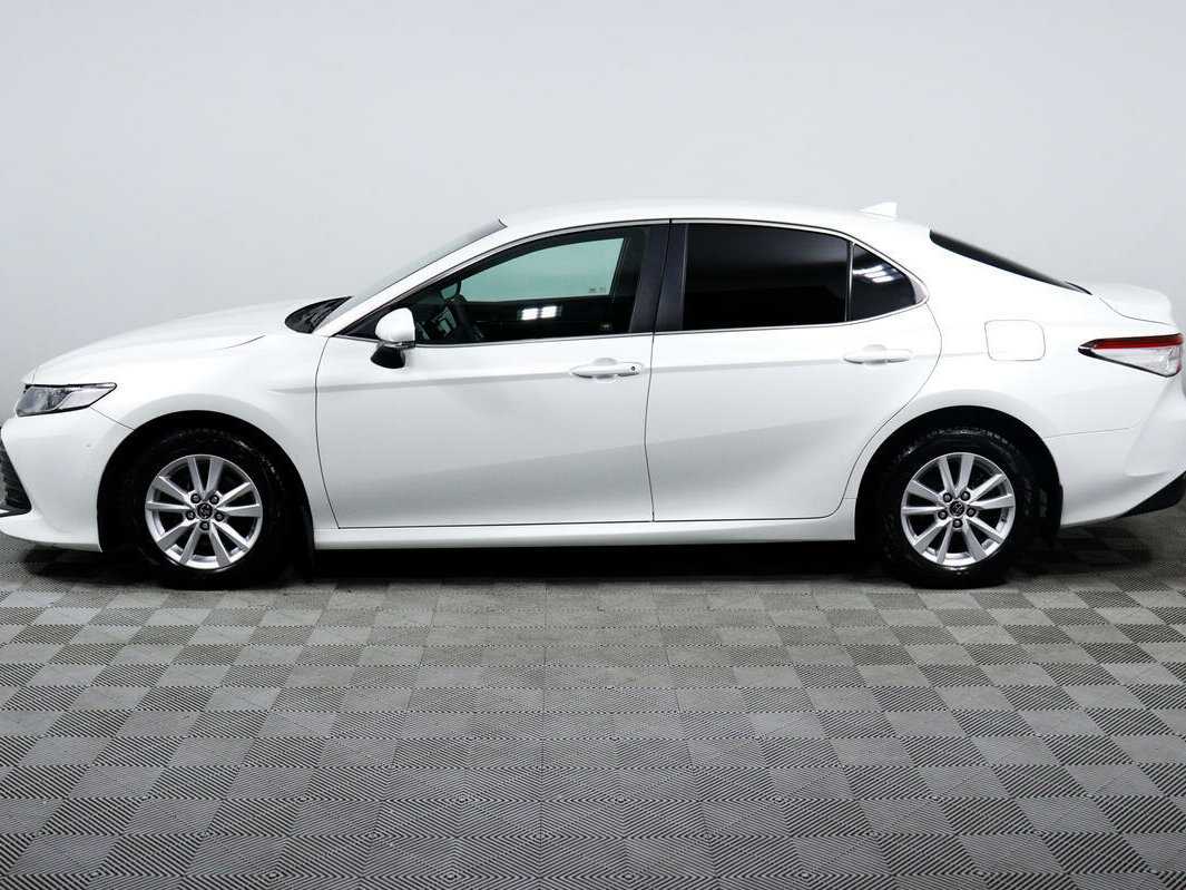 Toyota Camry 2019 года с пробегом. Фото: #7