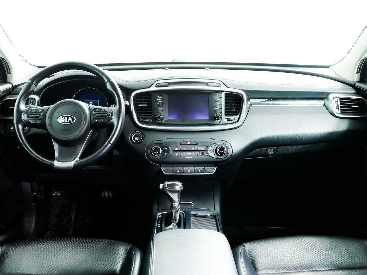 Kia Sorento 2017 года с пробегом. Фото: #10