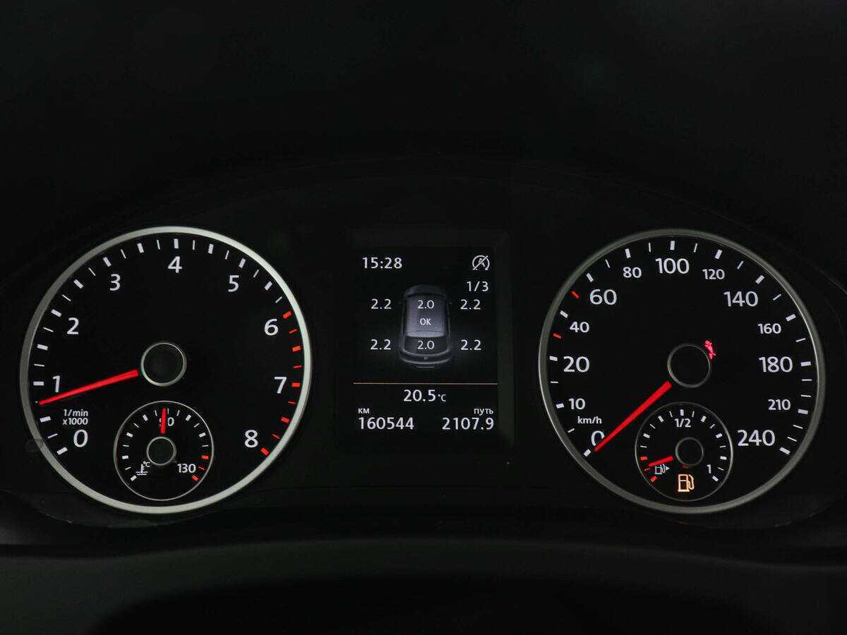 Б/У Фольксваген Тигуан 2014 года. Фото: #8