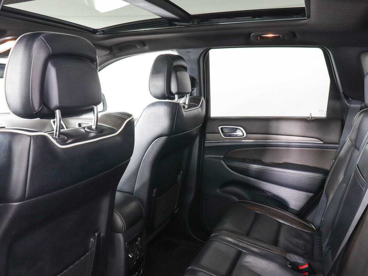 Jeep Grand Cherokee 2013 года с пробегом. Фото: #11