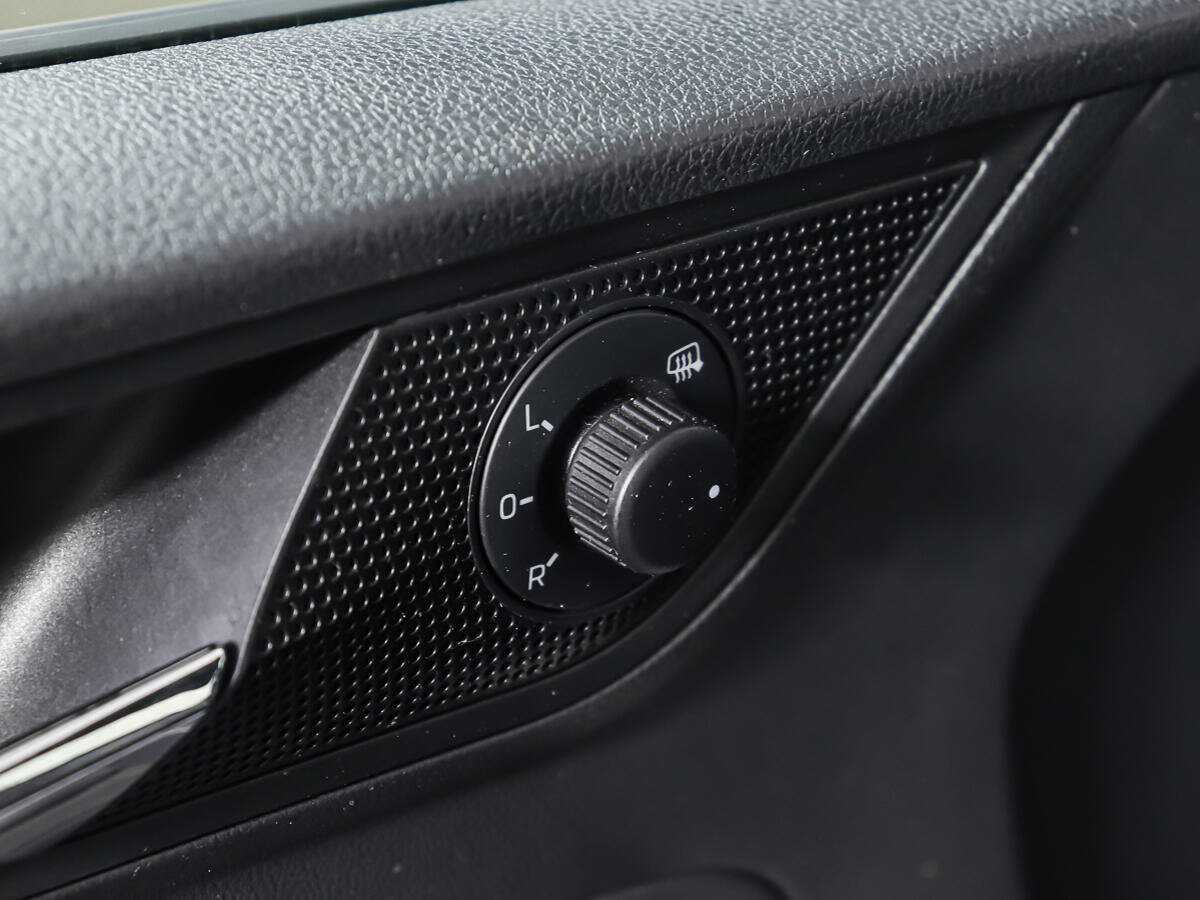 Б/У Шкода Рапид 2019 года. Фото: #14