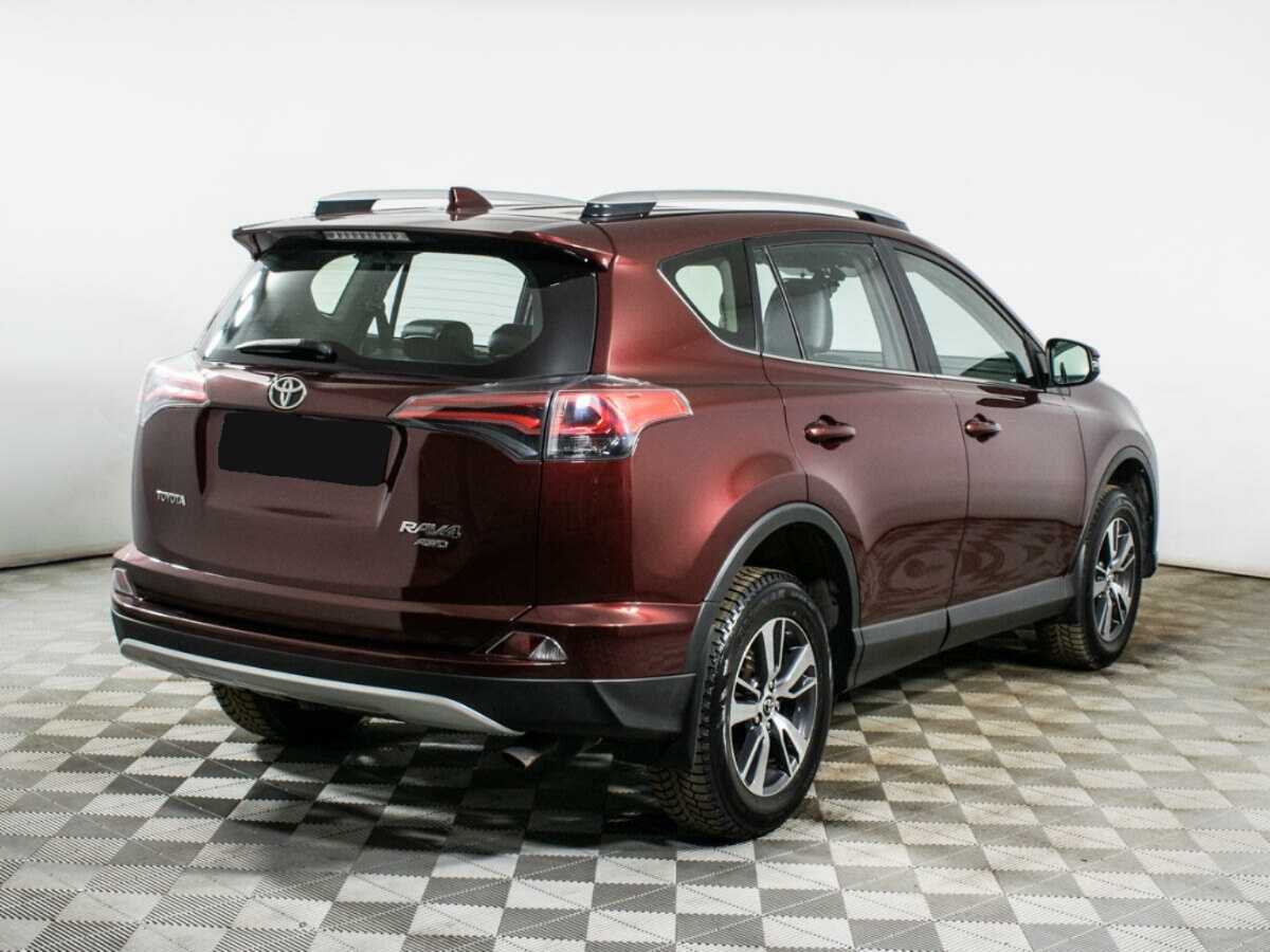 Toyota RAV4 2016 года с пробегом. Фото: #3