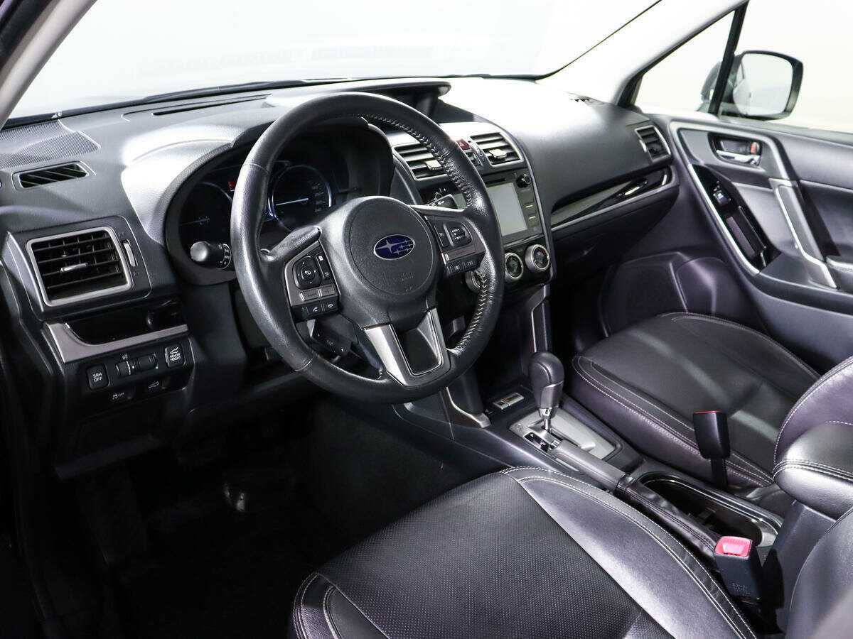 Subaru Forester 2017 года с пробегом. Фото: #11