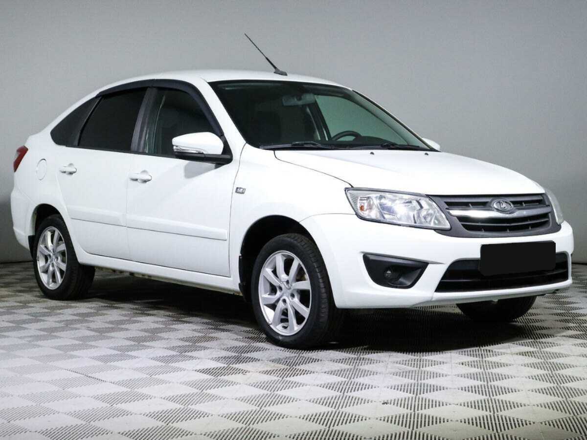 Б/У Лада (ВАЗ) Гранта 2016 года. Фото: #2