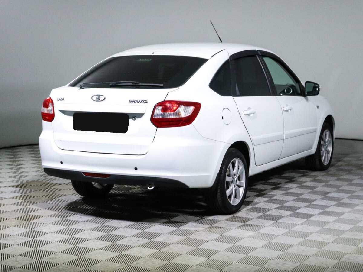 Б/У Лада (ВАЗ) Гранта 2016 года. Фото: #3