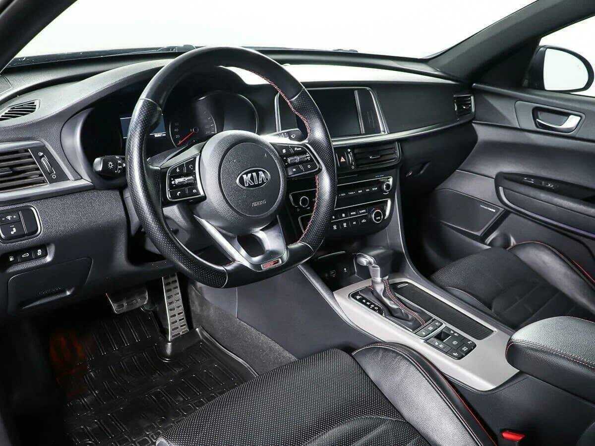 Kia Optima 2018 года с пробегом. Фото: #14