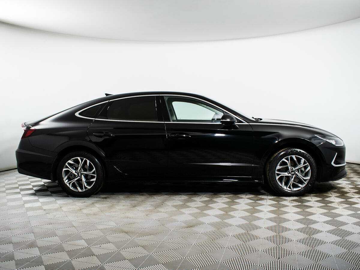 Hyundai Sonata 2020 года с пробегом. Фото: #3