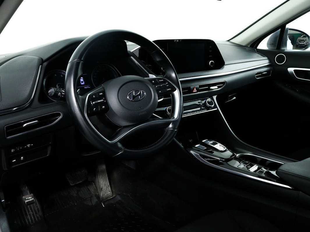 Hyundai Sonata 2020 года с пробегом. Фото: #12