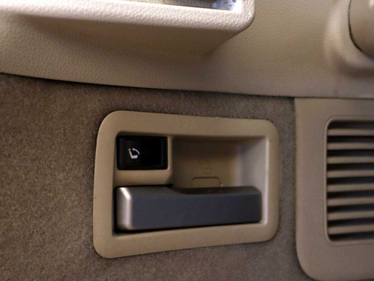 Б/У Ниссан Мурано 2015 года. Фото: #9