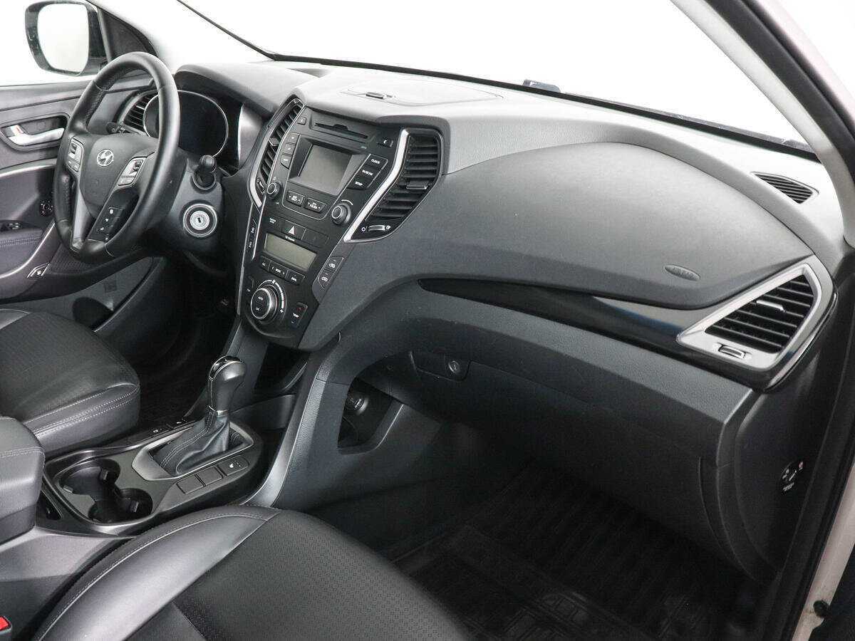 Б/У Хендай Санта Фе 2012 года. Фото: #9