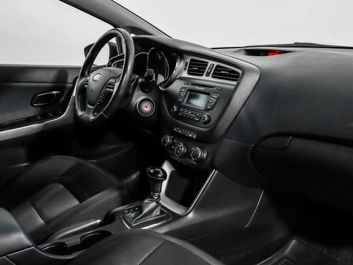 Б/У Киа Сид 2014 года. Фото: #10