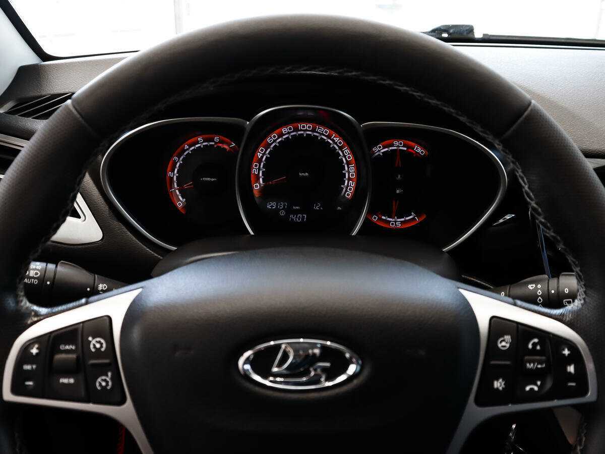 Б/У Лада (ВАЗ) Веста 2019 года. Фото: #13