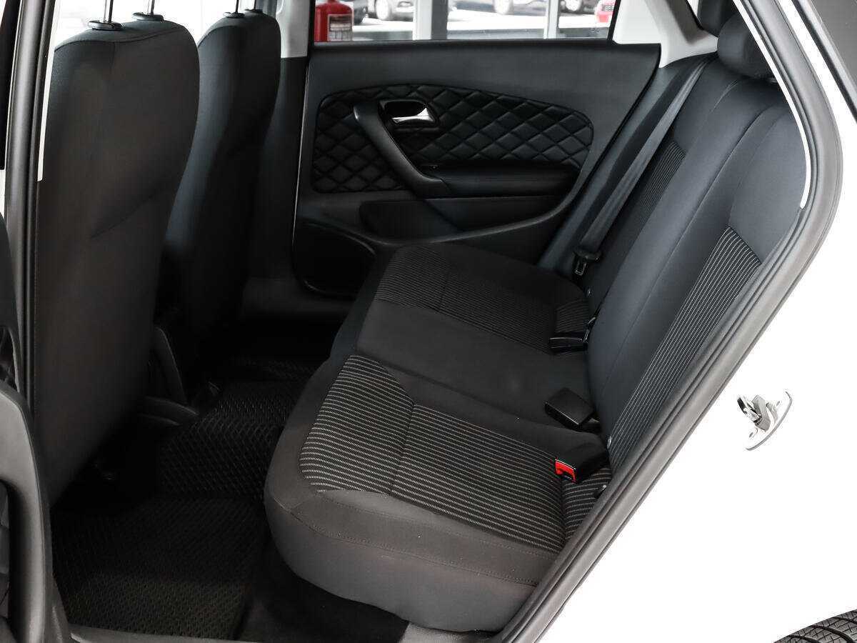 Б/У Фольксваген Поло 2013 года. Фото: #7