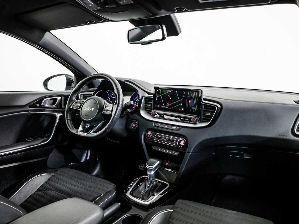 Kia Ceed 2021 года с пробегом. Фото: #8