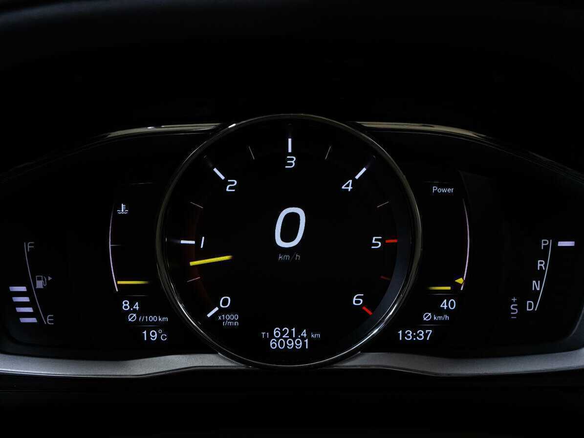 Volvo XC60 2016 года с пробегом. Фото: #15