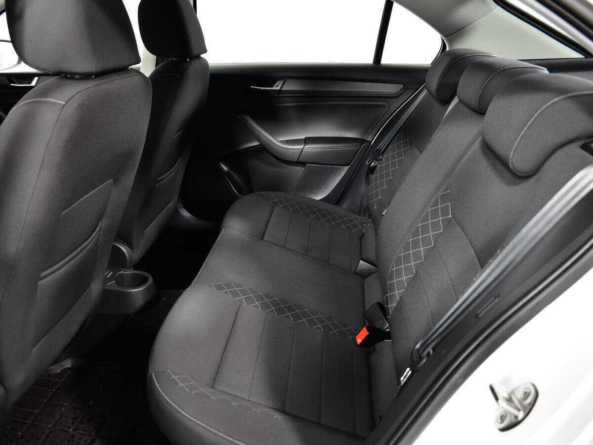 Б/У Шкода Рапид 2020 года. Фото: #9