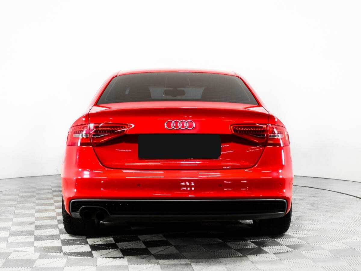 Audi A4 2015 года с пробегом. Фото: #5
