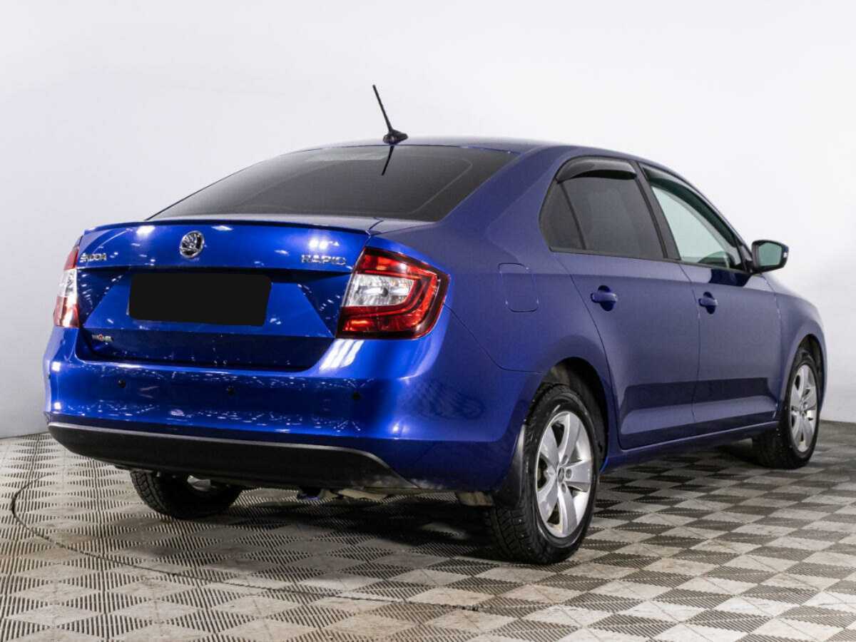 Б/У Шкода Рапид 2017 года. Фото: #4